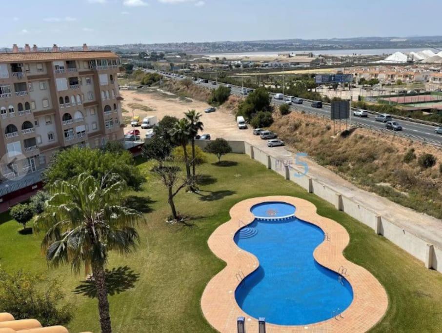 Nice And Central Apartment Torrevieja Exterior foto