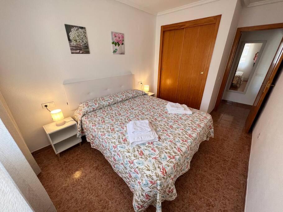Nice And Central Apartment Torrevieja Exterior foto